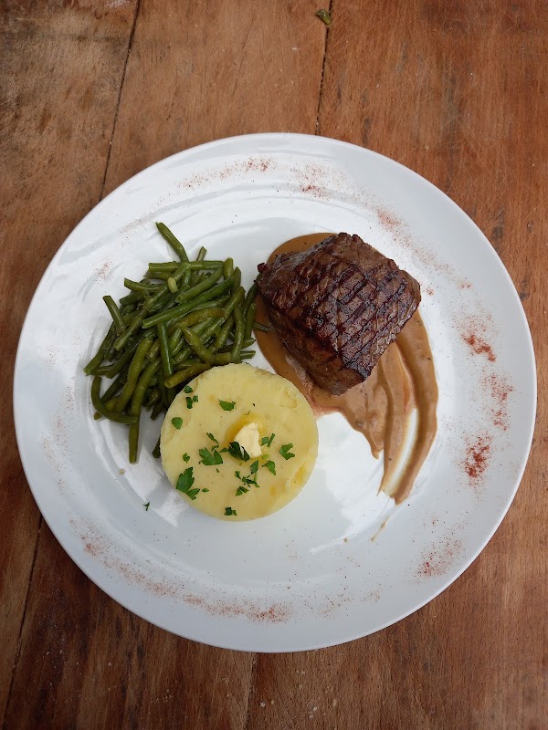 Restaurant Auberge De La Fontaine à Lognes, France