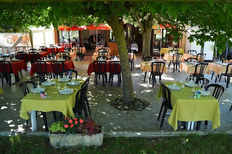 Auberge de la Gimone-Restaurant français à Beaumont-de-Lomagne, France