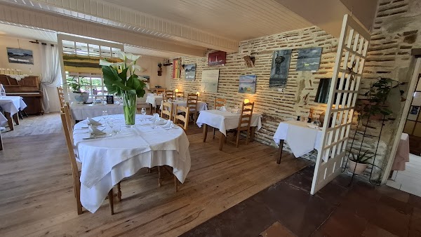 Restaurant auberge de l’escale à Fourques-sur-Garonne, France
