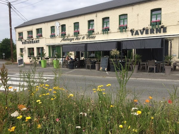 Restaurant Auberge des 4 bras devient Au Bonheur à 4 Mains à Vencimont (octobre) à philippeville, Belgique