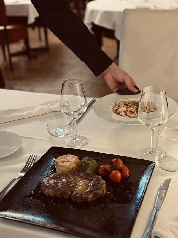 Restaurant Auberge des Charmettes à Torcy, France