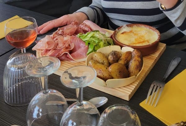 Restaurant Auberge Des Deux Vallees à Val Buëch-Méouge, France