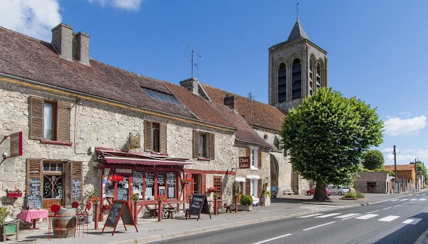 Restaurant Auberge du Clocher à Villeneuve-sur-Verberie, France