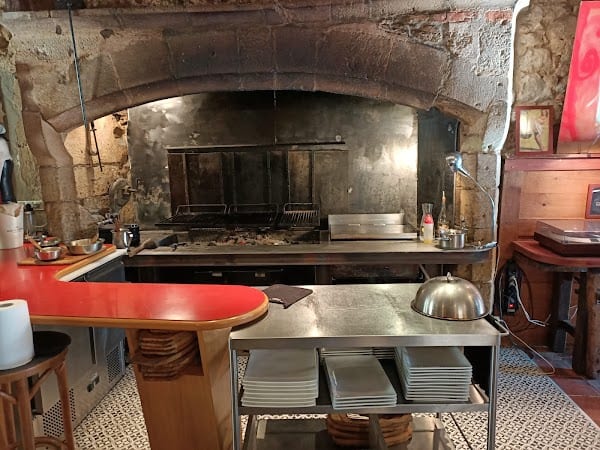 Restaurant Auberge du Rantaures à Lussan, France