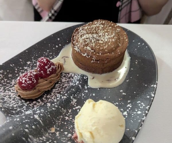 Restaurant Auberge Fleurie à Châlonvillars, France