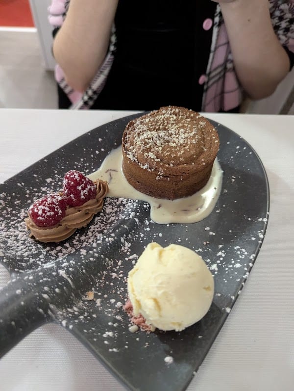 Restaurant Auberge Fleurie à Châlonvillars, France