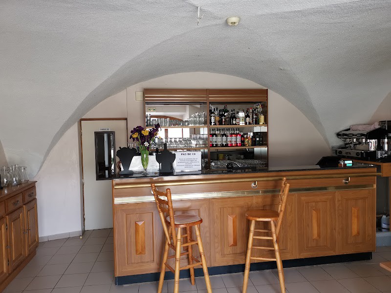 Restaurant Auberge “Le Charrail” à Mayres-Savel, France