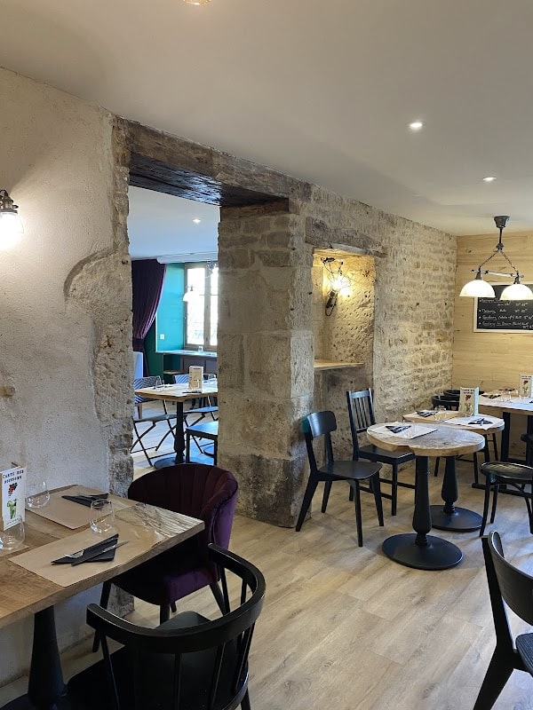 Restaurant Autour du feu 21 à Saint-Marc-sur-Seine, France