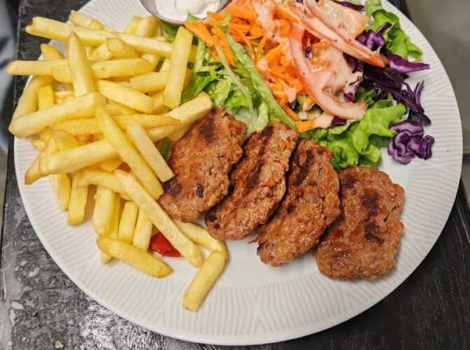 Restaurant Aux 2 anges à Saint-Junien, France