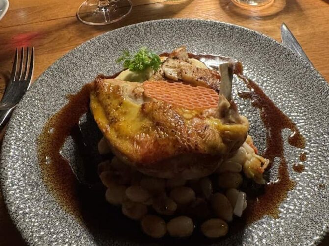 Restaurant Aux _ _ Armes de France à Corbeil-Essonnes, France