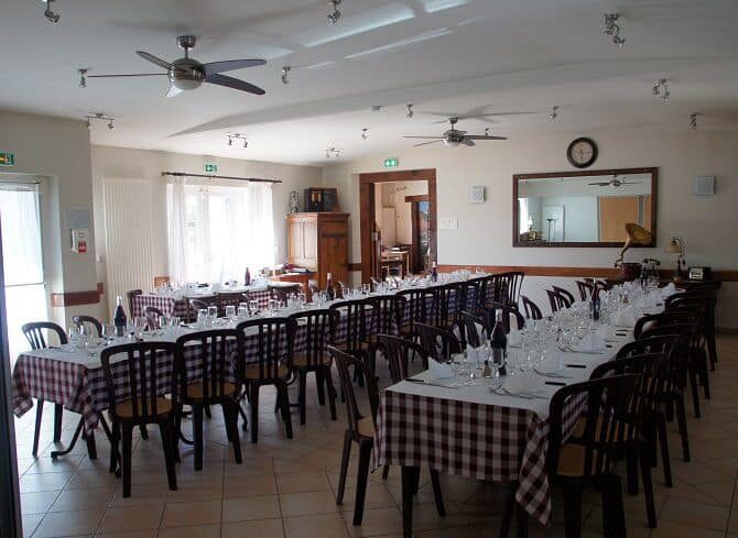 Restaurant Aux Berges de la Biesme à Sainte-Menehould, France