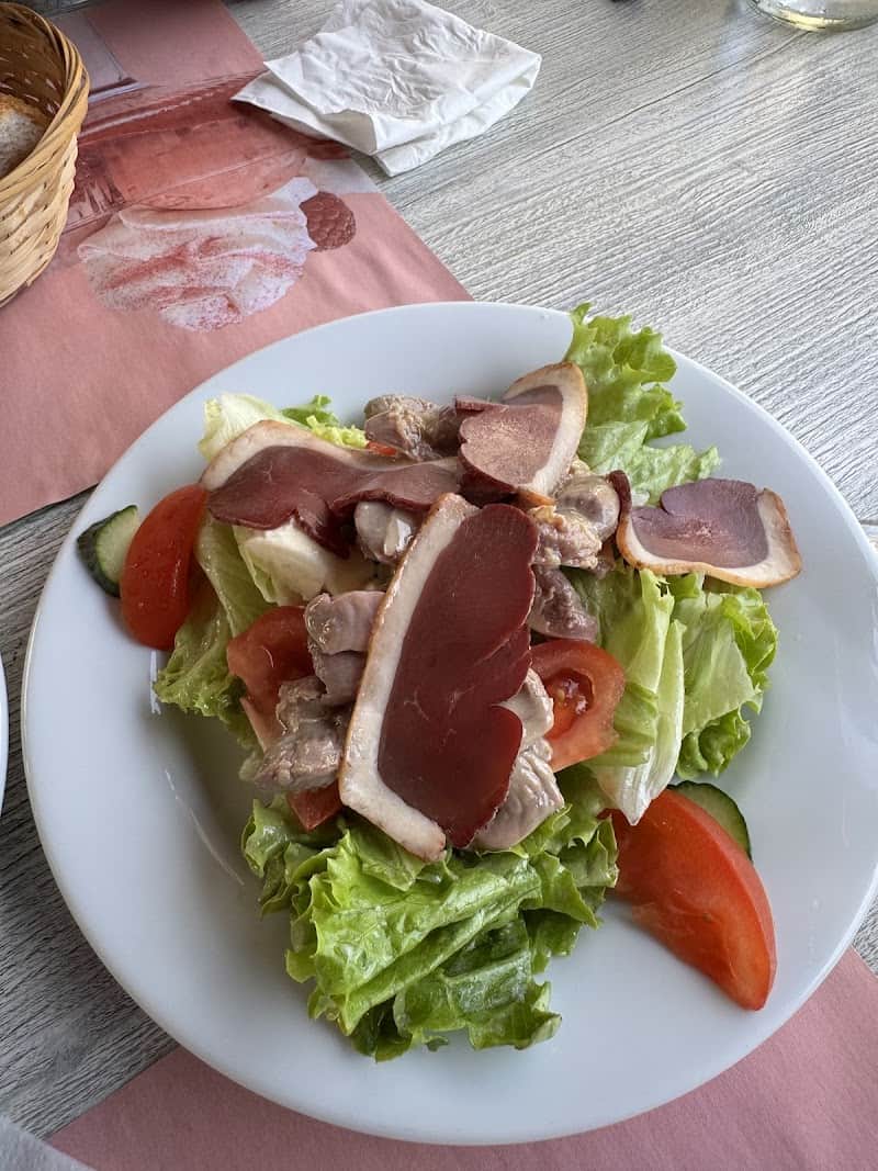 Restaurant Aux Berges de la Biesme à Sainte-Menehould, France