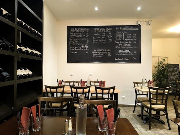 Restaurant Aux Bons Vivants à Saint-Jean-d'Angély, France