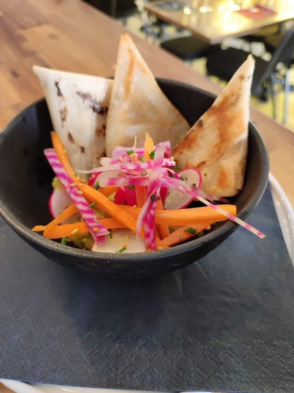 Restaurant Aux Deux Amours à Saint-Nazaire, France