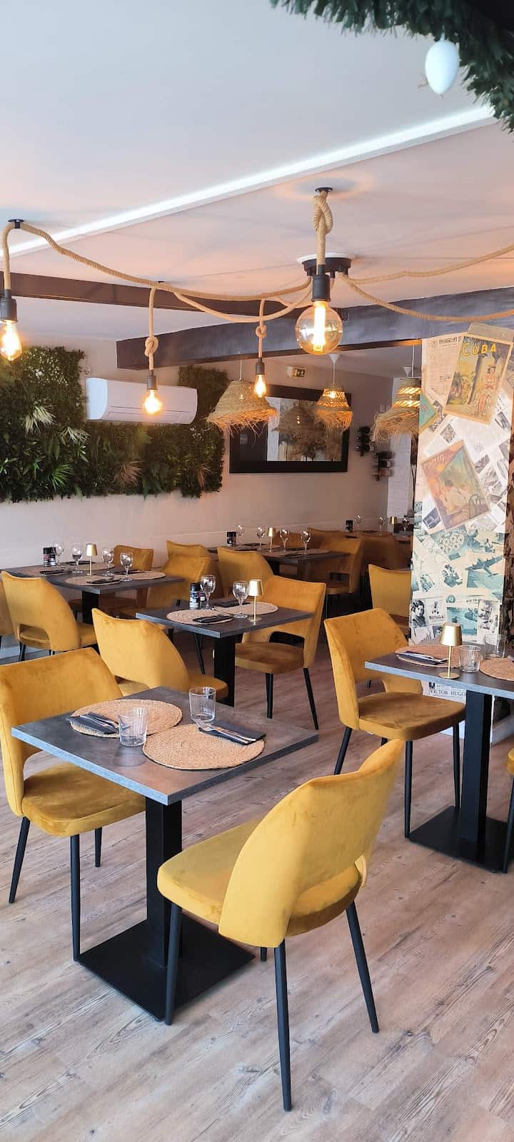 Restaurant Aux Mots Passants à Perpignan, France