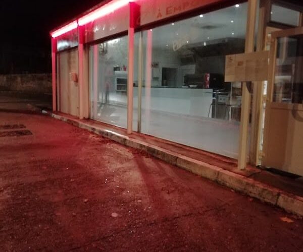 Restaurant Aux Pizzas Gourmandes à Neufchâteau, France