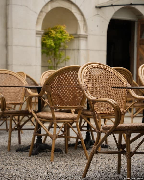 Restaurant Aux Plaisirs d’Antan à Lons-le-Saunier, France