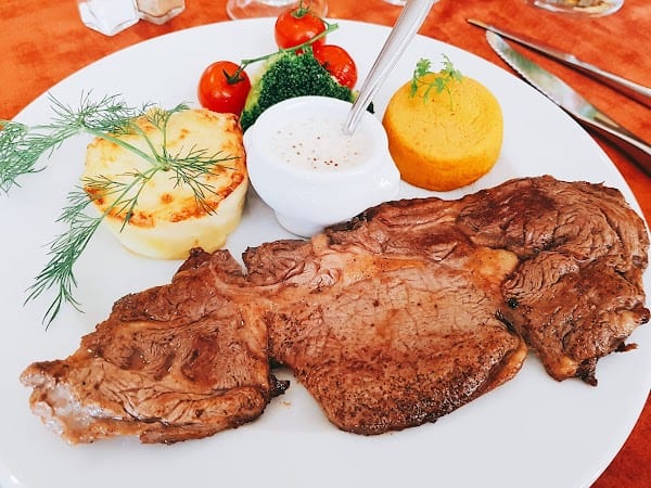 Restaurant Aux Sources de la Meuse à Val-de-Meuse, France