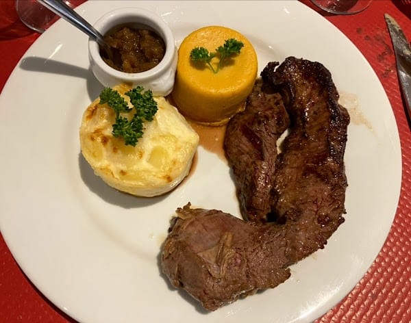 Restaurant Aux Sources de la Meuse à Val-de-Meuse, France