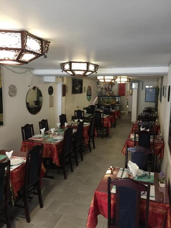 Restaurant Aux Trois Bonheurs à Montbéliard, France