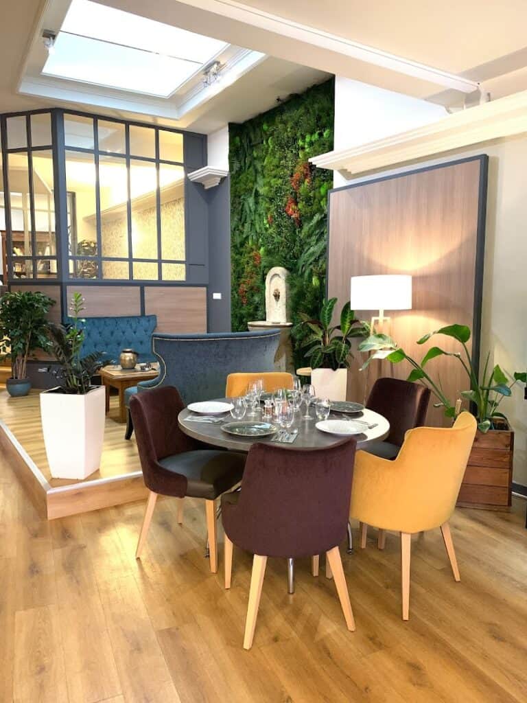 Restaurant Avant Garden à Châteauroux, France — photo 1