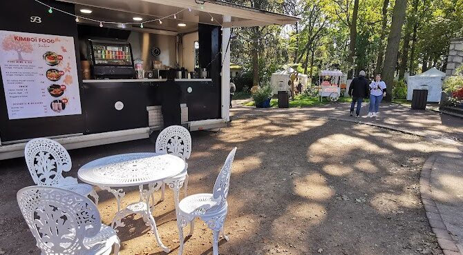 Restaurant B traiteur and co à Trappes, France