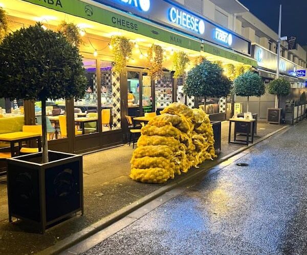 Restaurant BABA CHEESE NAAN à Sainte-Geneviève-des-Bois, France