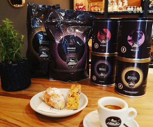 Restaurant BAKARO by Vini & Terroir à Villefranche-sur-Mer, France