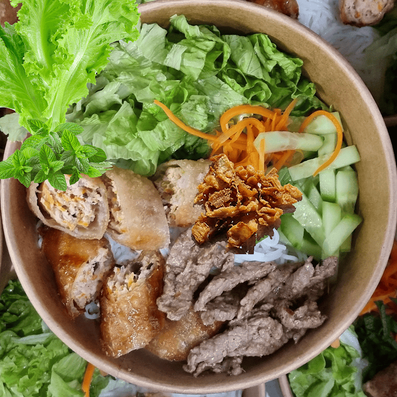 Restaurant Bánh Mì Saigon à Châteauroux, France