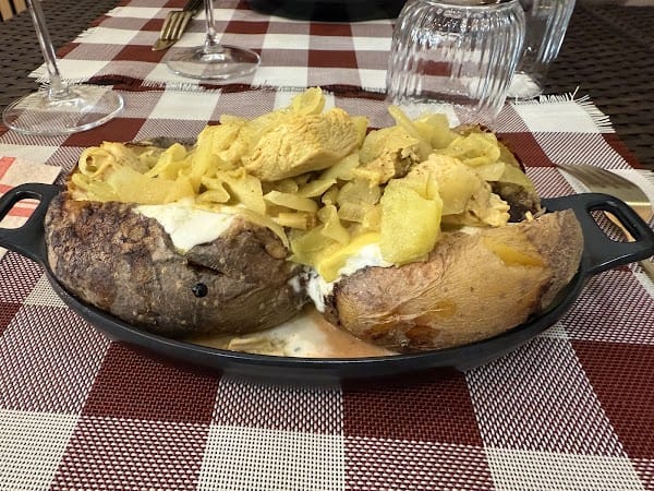 Restaurant Bar à patate à Aurillac, France