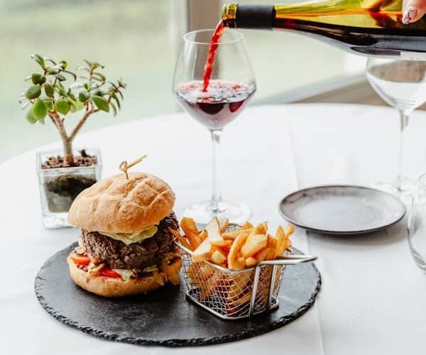 Restaurant Bar Bistrot La Terrasse | Mercure Nevers Pont de Loire à Nevers, France