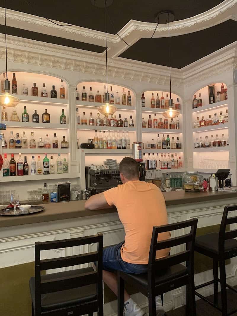 Restaurant Bar du Théâtre à Châteauroux, France