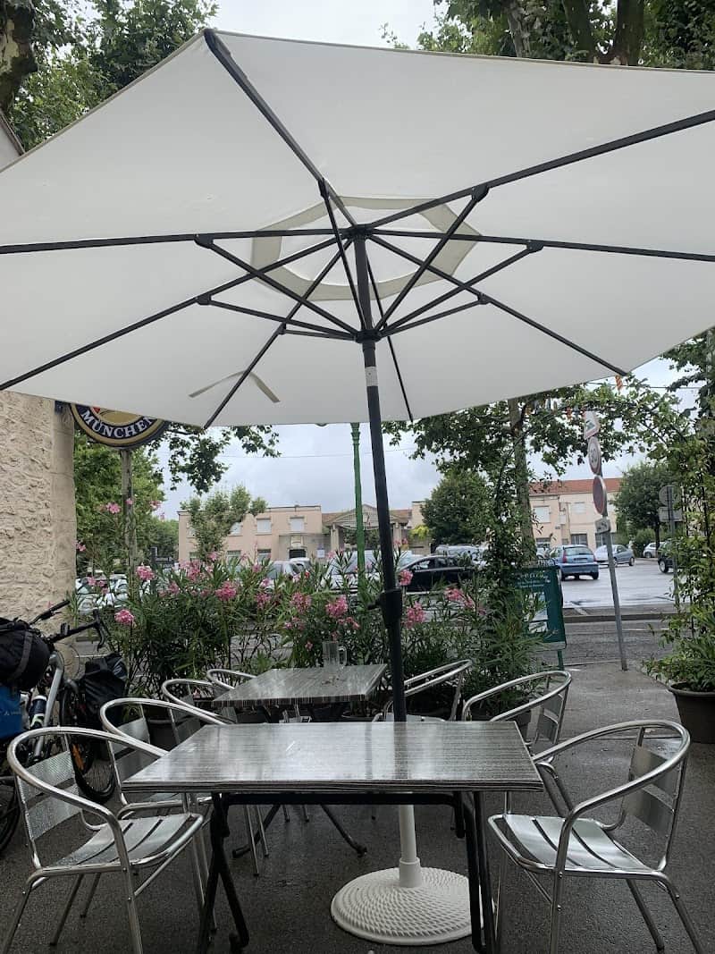 Restaurant Bar L’Embuscade à Mallemort, France