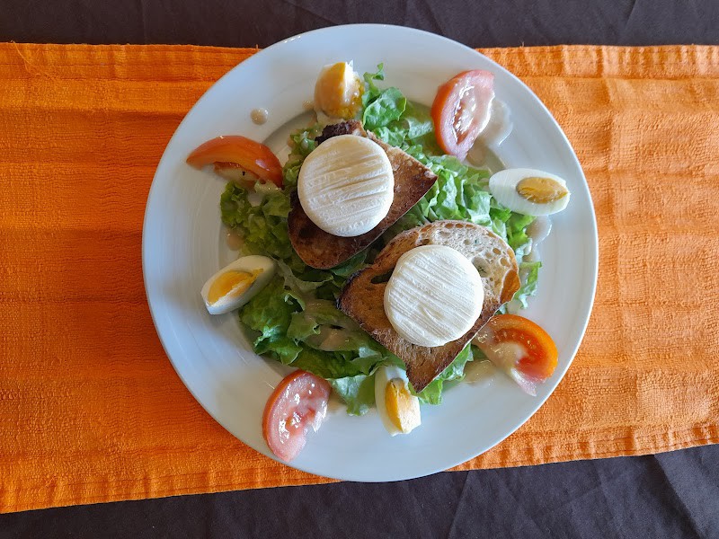 Bar Restaurant Chez Champagne à Asprières, France