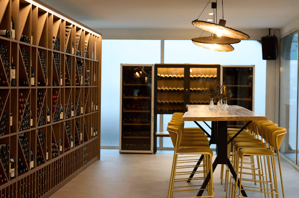 Bar – Restaurant Maison Paon Pau à Lons, France