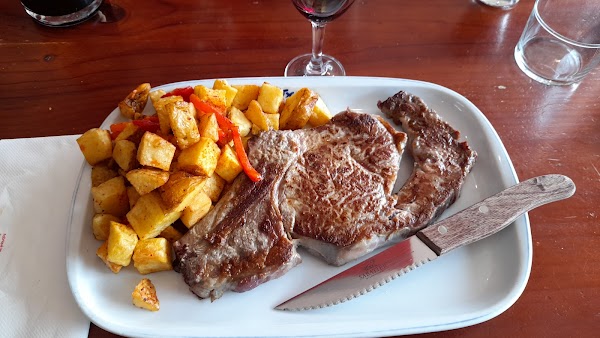 Bar – Restaurant Maison Paon Pau à Lons, France