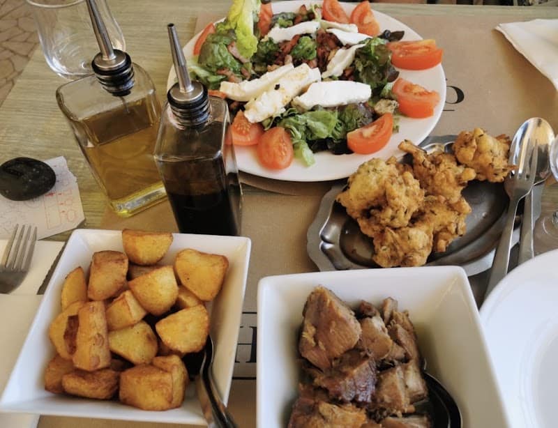 Restaurant Bar Snack Chez Félix à Ota, France