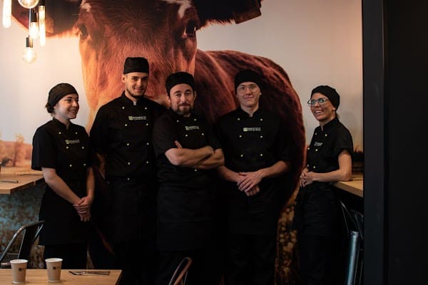 Restaurant Basilic & Co – pizzas de terroirs à Saint-Nazaire, France