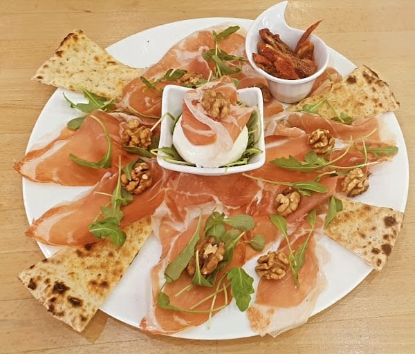 Restaurant Basilico Pizzeria à Mâcon, France