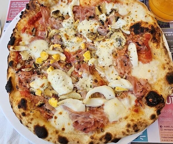 Restaurant Basilico Pizzeria à Mâcon, France