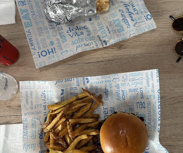 Restaurant BASTA BASTA à Calvi, France