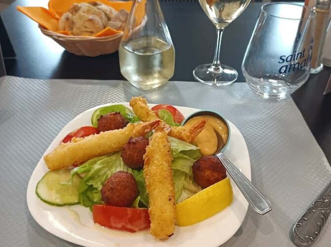 Restaurant Beau Soleil à Saint-Folquin, France