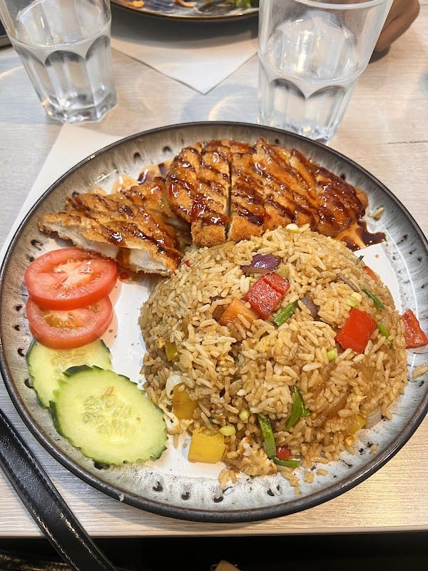 Restaurant Bebs Asian Food à Vénissieux, France