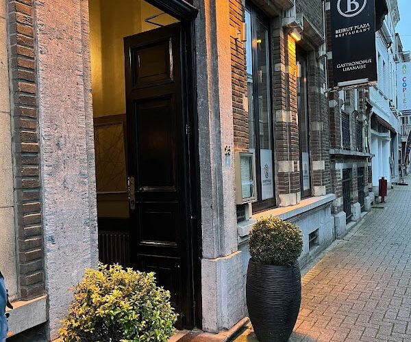 beirut plaza restaurant à Wavre, Belgique