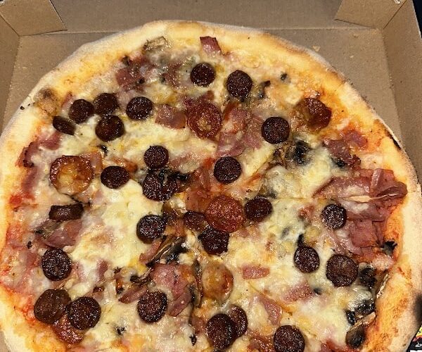 Restaurant Bella Pizza à Lognes, France