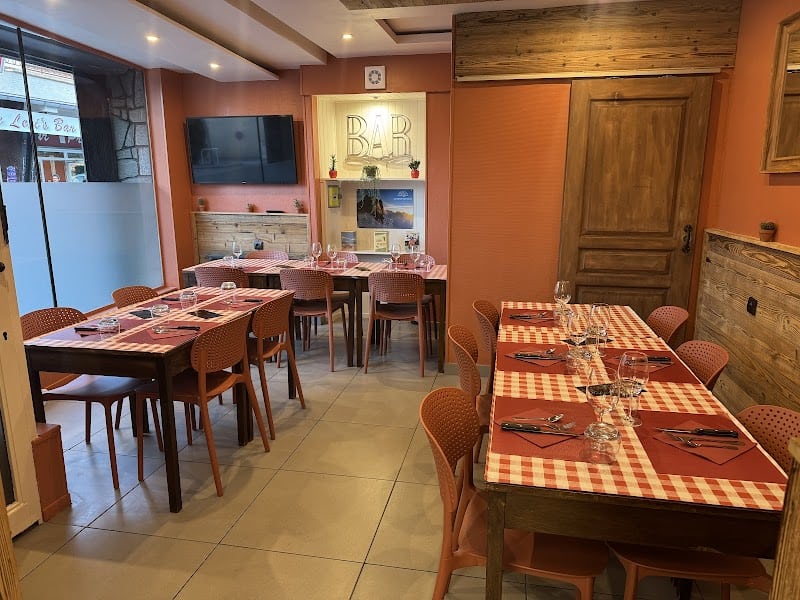 Restaurant B&G à Scionzier, France