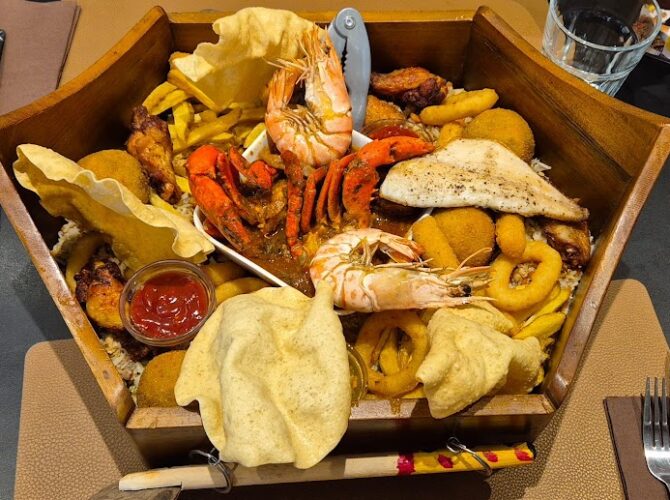 Restaurant BISTRO CEYLAN à Mantes-la-Jolie, France