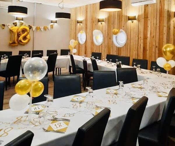 Bistro Output 28 – Restaurant Routier à Lesménils, France