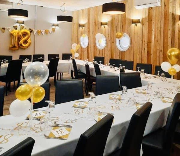 Bistro Output 28 – Restaurant Routier à Lesménils, France