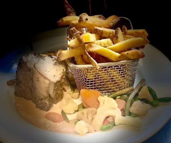 Bistro Output 28 – Restaurant Routier à Lesménils, France